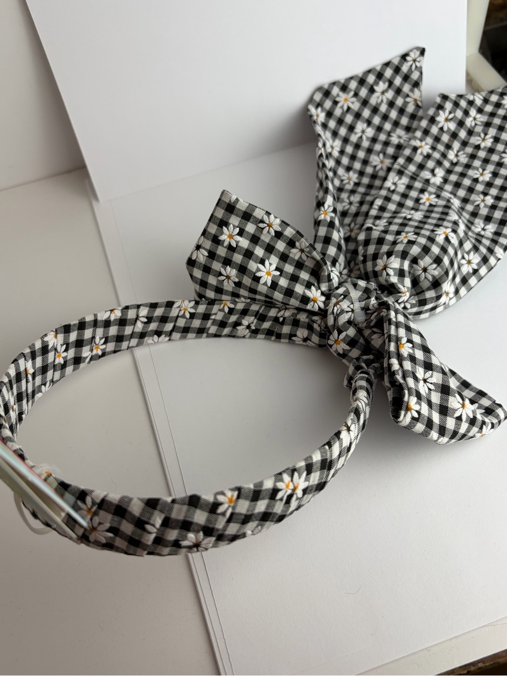 NWT ⚜️🖤⚜️ Piper K Black & White Gingham Daisy Headband - Picture 5 of 6